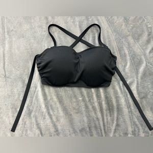 Shade & Shore Black Ribbed Bikini top!